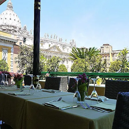 保罗六世酒店 4* 罗马