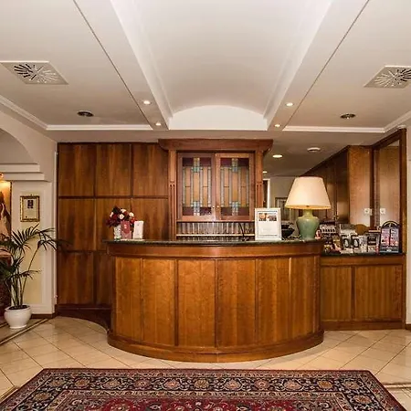 Residenza Paolo Vi Roma