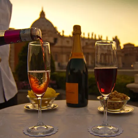 Residenza Paolo Vi Otel 4*