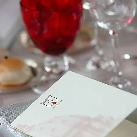 Residenza Paolo Vi 4* Rome