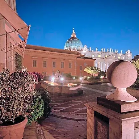 Residenza Paolo Vi Hotel