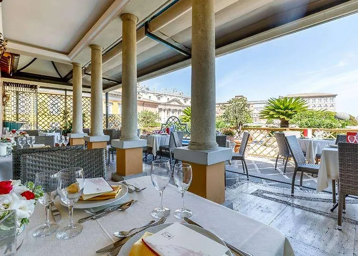 Residenza Paolo Vi 4* Rom