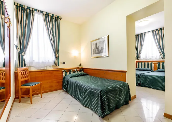 Residenza Paolo Vi Hotel