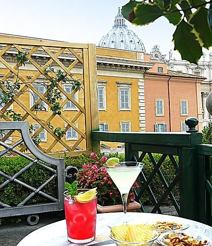 Residenza Paolo Vi 4* Rom