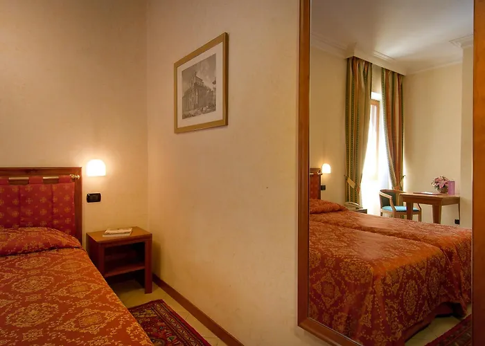 Residenza Paolo Vi Hotel 4*