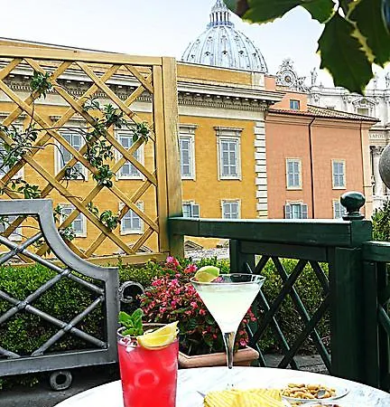 Residenza Paolo Vi 4* Rome